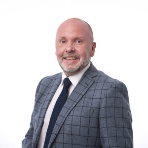 Duncan Chisholm : Group Sales and Marketing Manager
